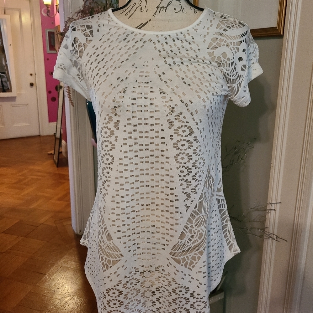 NWT NEVER WORN SHEER TOP Hp🔥🔥🔥